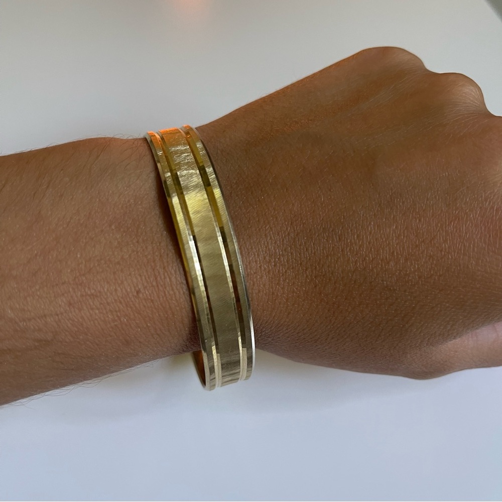 Gold Bangle Bracelet